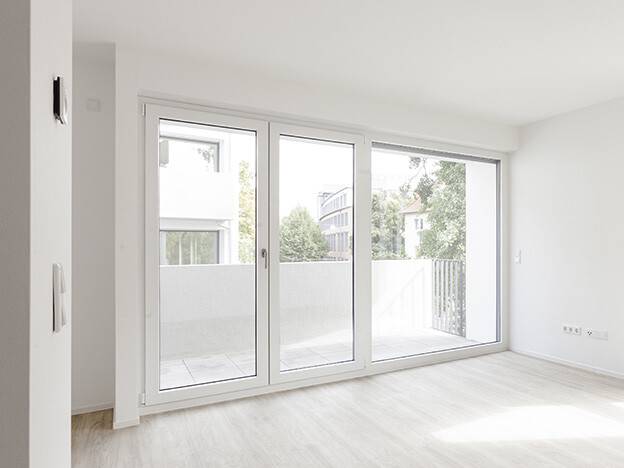 Ambiance porte fenetre blanche pvc