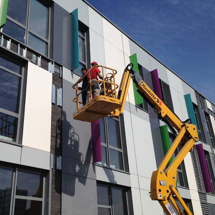 pose de bardage en façade