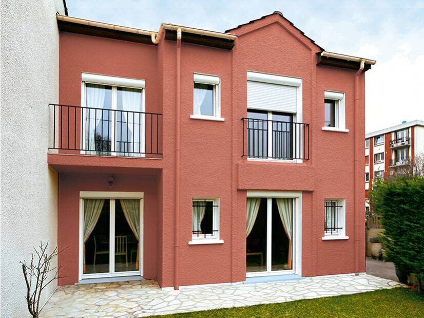 ambiance maison individuelle moderne ville volet roulant pvc blanc