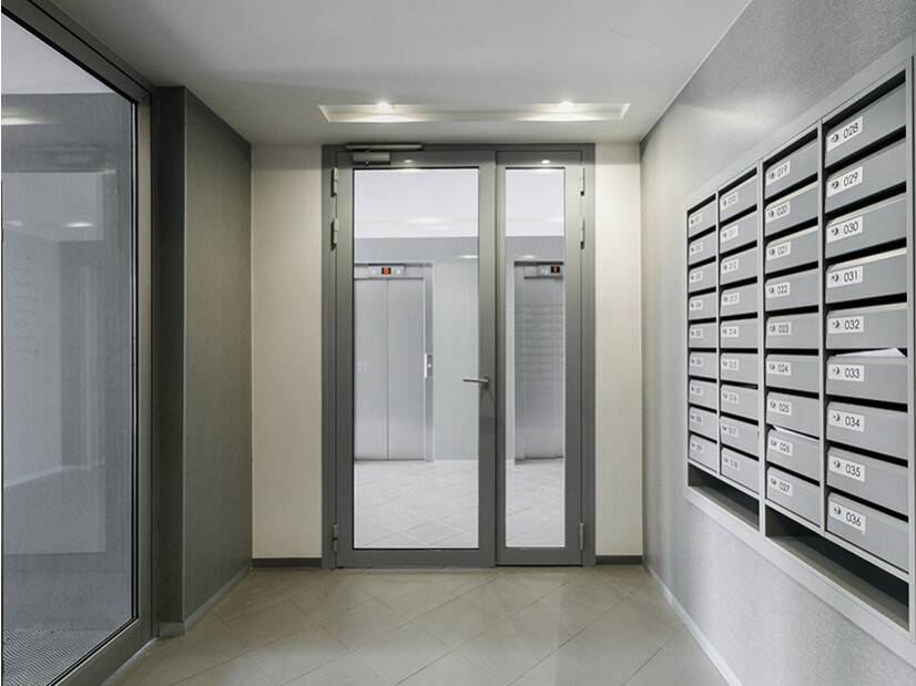 porte technique vitrée ambiance