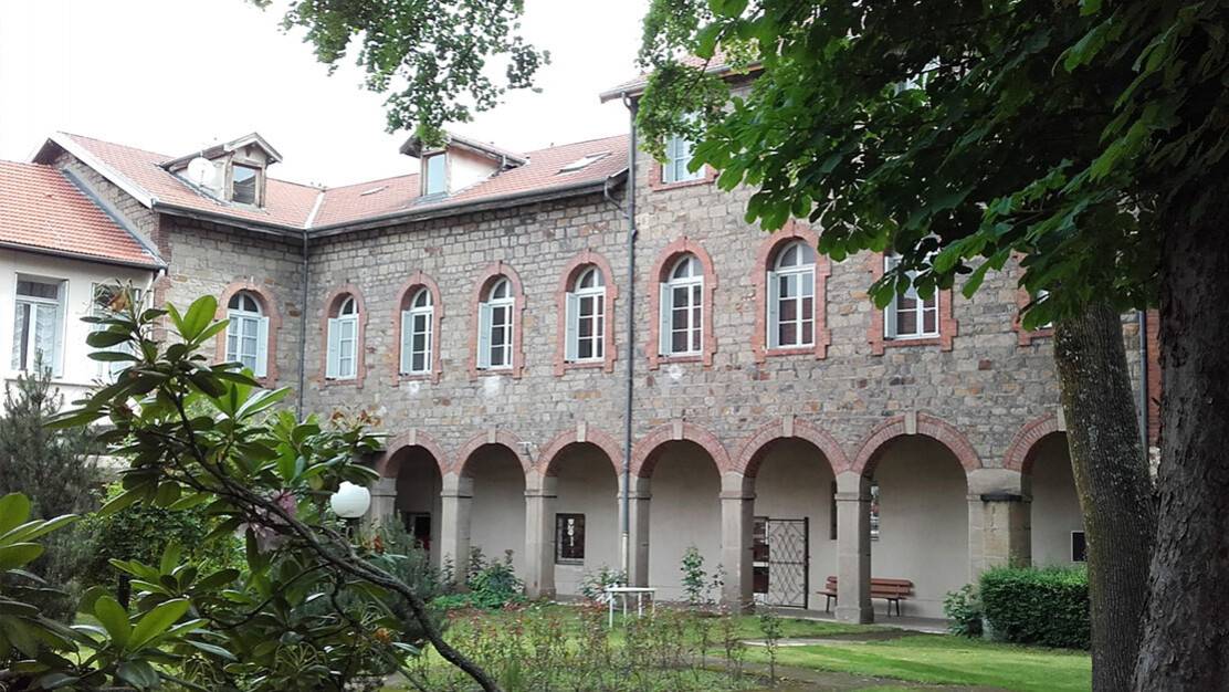 renovation maison pierre Loire 42.jpg