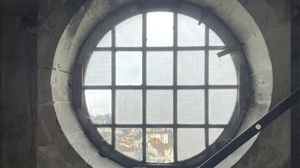 oeil de boeuf rénovation école nationale de police perigueux AVANT 