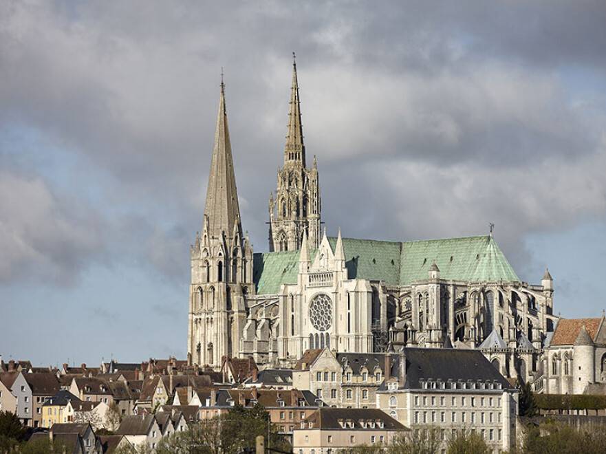 cathedrale de chartres.jpg