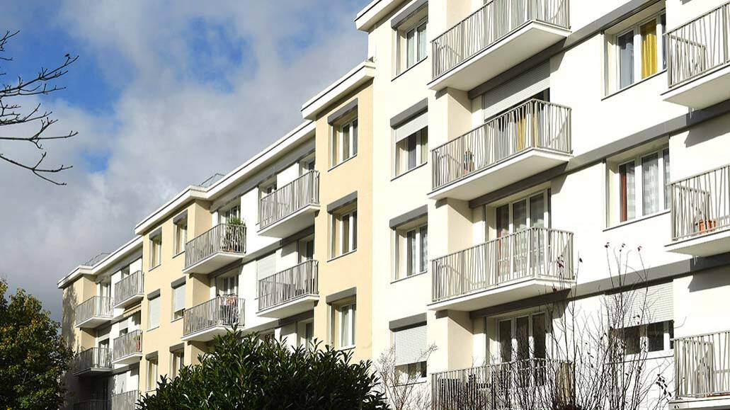 balcon garde-corps et peinture - Résidence des tilleuls Saint-Michel-sur-Orge