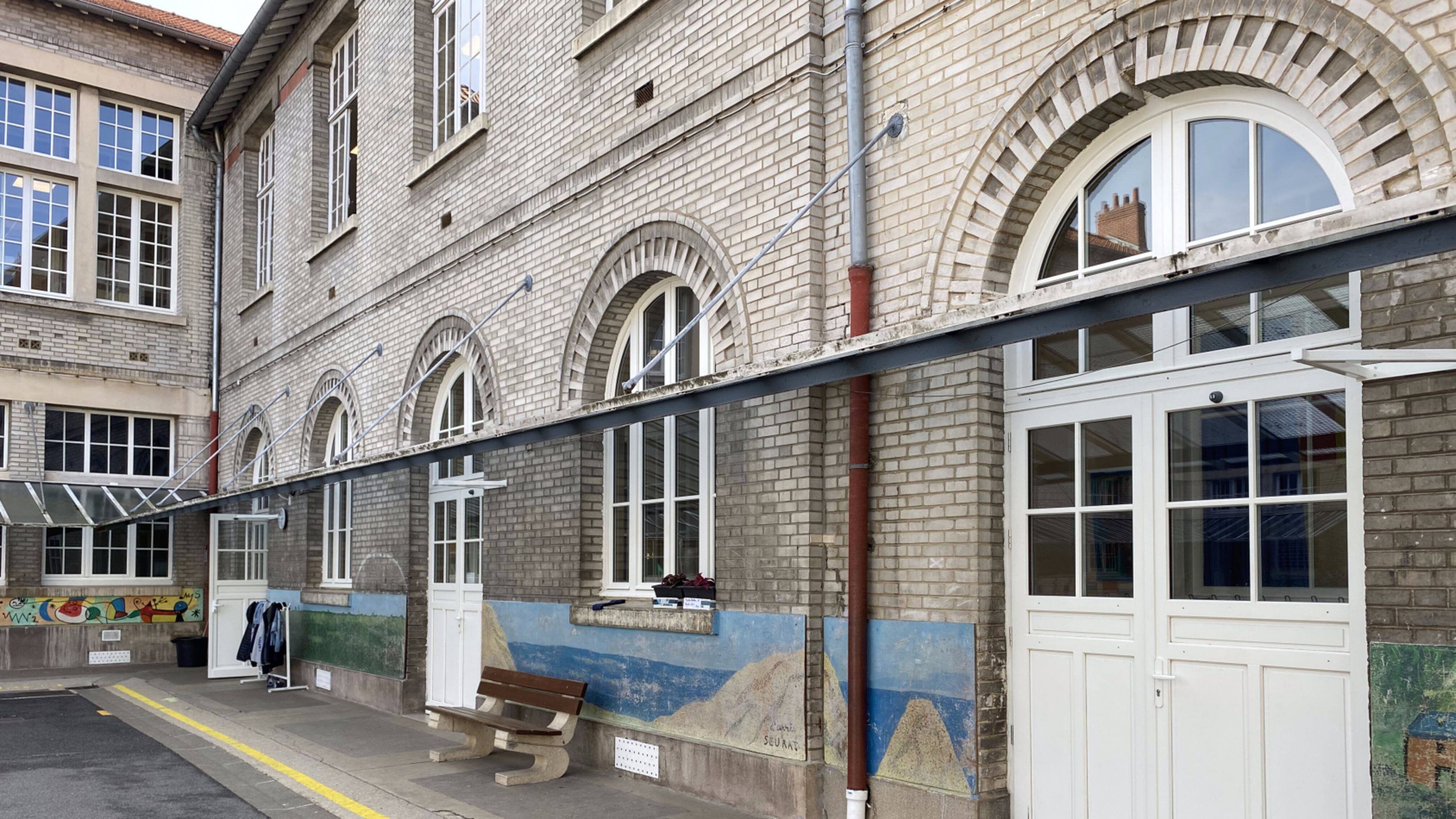 école créteil patrimoine cour intérieure école créteil patrimoine cour intérieure