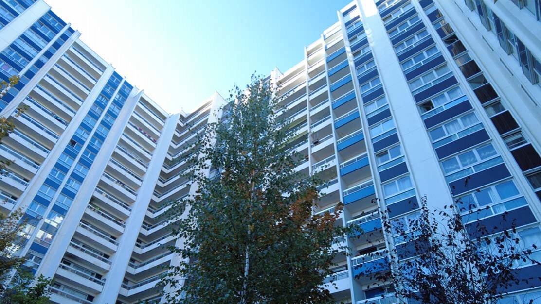 facade vue cour interieure les epinettes issy les moulineaux.jpg