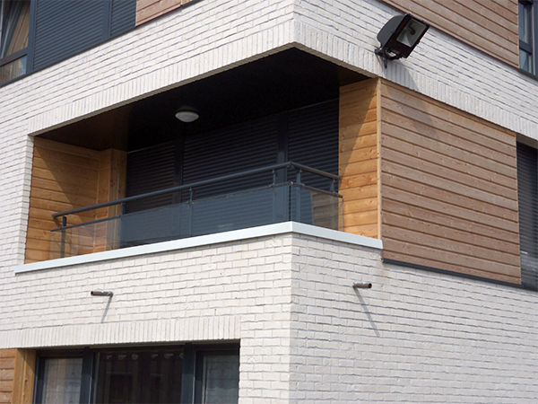 garde-corps vitré loggia habitat social.png