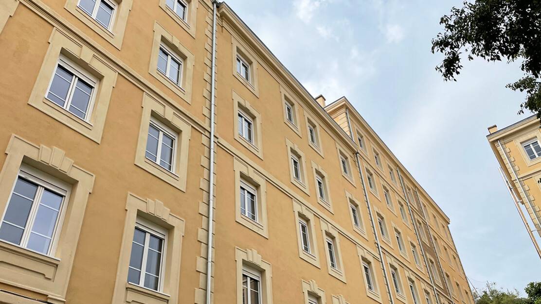 cité des douanes marseille réhabilitation rénovation totale volets roulants bloc baie cintre.jpg