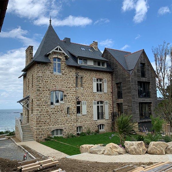 rénovation menuiseries villa normandie.png rénovation menuiseries villa normandie.png
