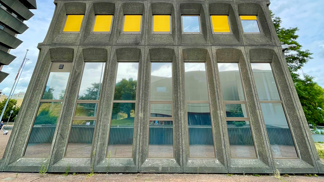 rénovation énergétique fenêtres alu préfecture bobigny grande hauteur verre sécurit.png rénovation énergétique fenêtres alu préfecture bobigny grande hauteur verre sécurit.png