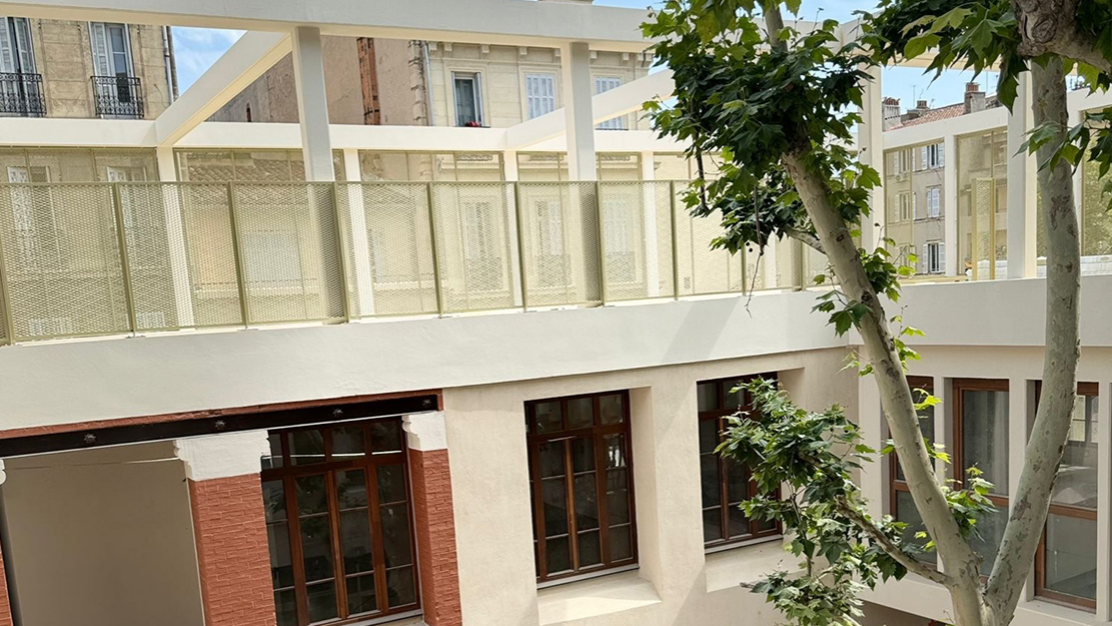 rénovation énergétique scolaire changement menuiserie marseille plan école menuisier.png