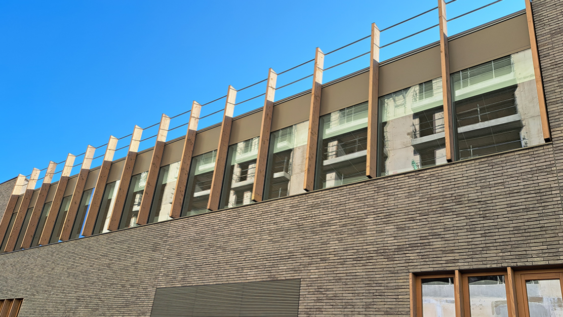 fenetres et murs rideaux bois miriam makeba chantier batiment scolaire neuf  lorillard.png fenetres et murs rideaux bois miriam makeba chantier batiment scolaire neuf  lorillard.png