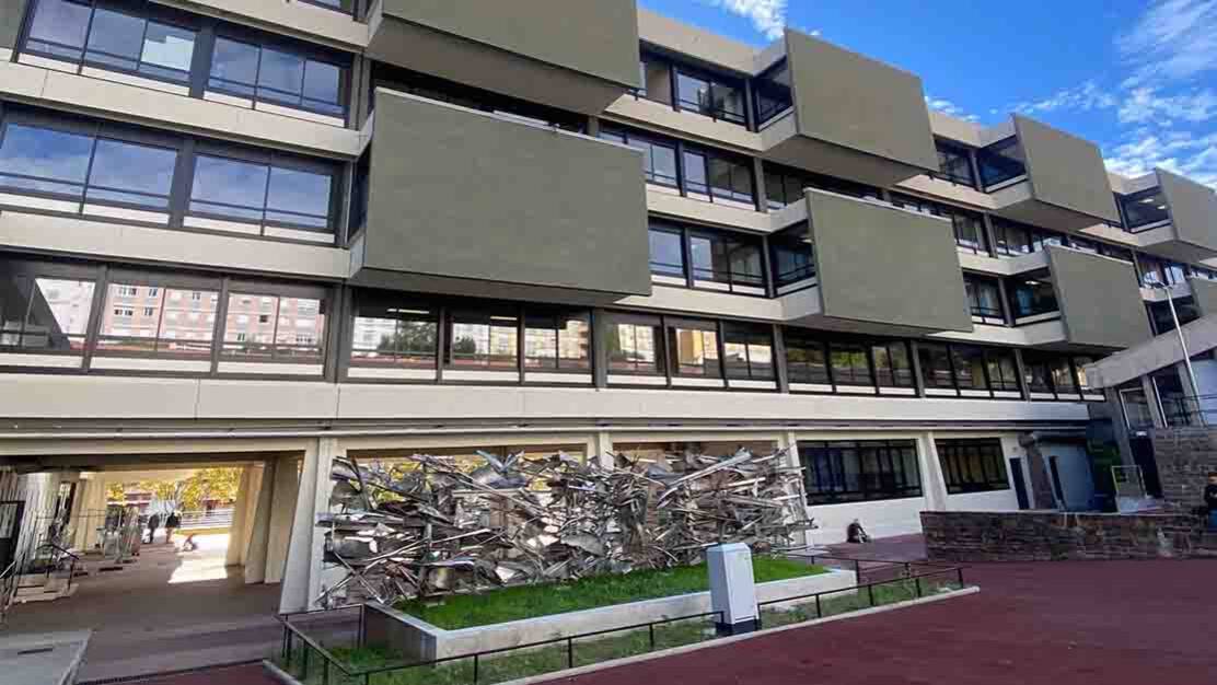 campus carlone france relance rénovation portes et fenêtres.jpg