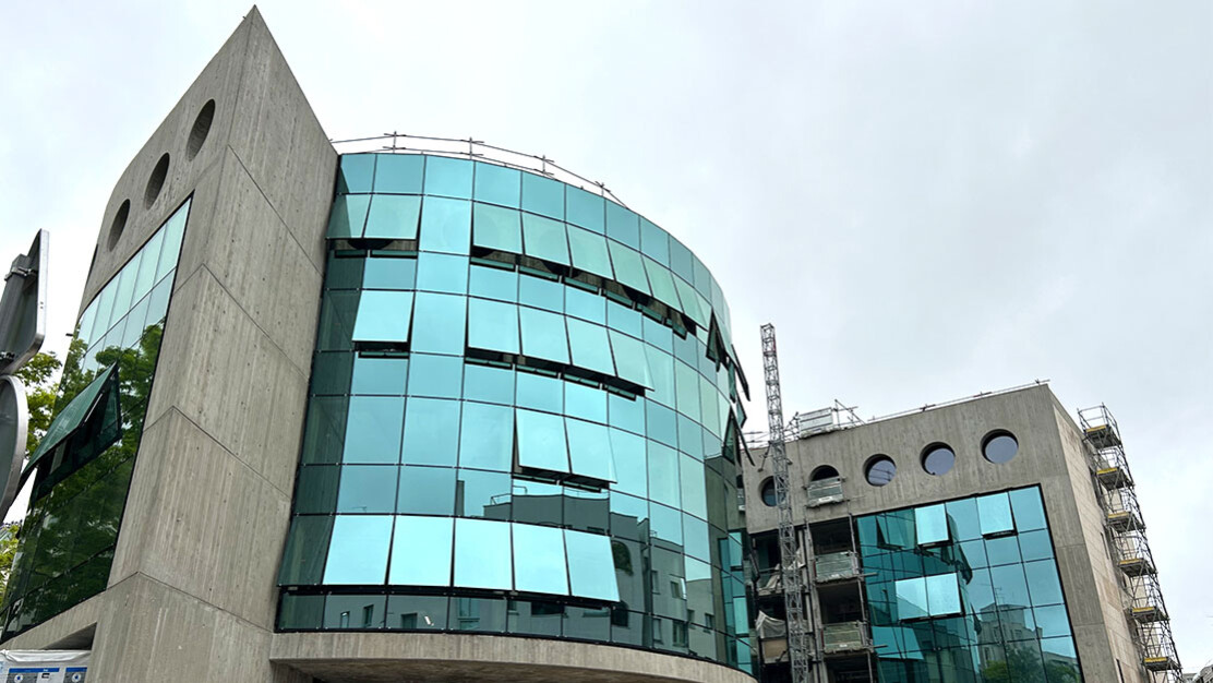 france 2000 eiffage rénovation humanité mur rideau.jpg france 2000 eiffage rénovation humanité mur rideau.jpg