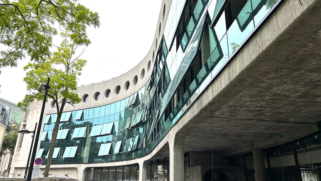 siège humanité niemeyer remplacement seine saint denis mur rideau.jpg siège humanité niemeyer remplacement seine saint denis mur rideau.jpg