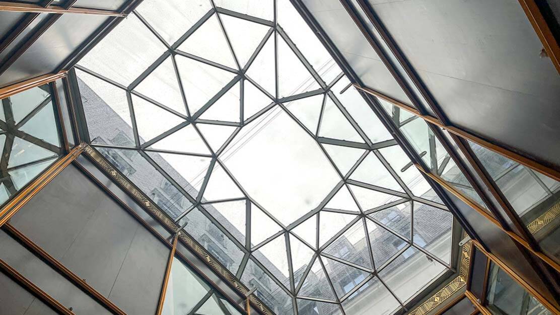 sotheby france verrière art déco matignon fournisseur.jpg