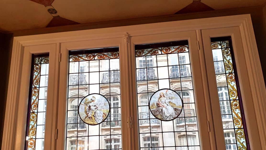 rénovation fenêtres vitrail paris.jpg rénovation fenêtres vitrail paris.jpg