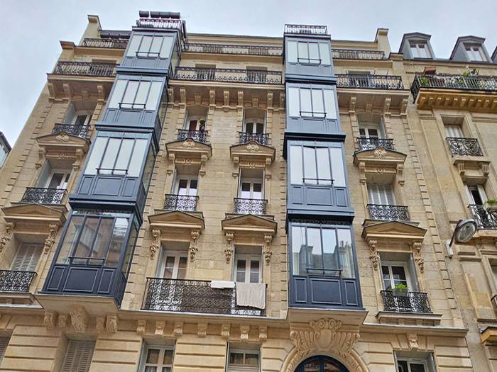 Ravalement de façades à Paris : l'art de la pierre de taille