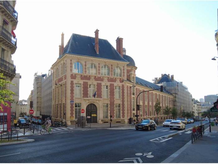 Chantier BREEAM bois en plein centre de Paris: une réalisation d'envergure rue Claude Bernard
