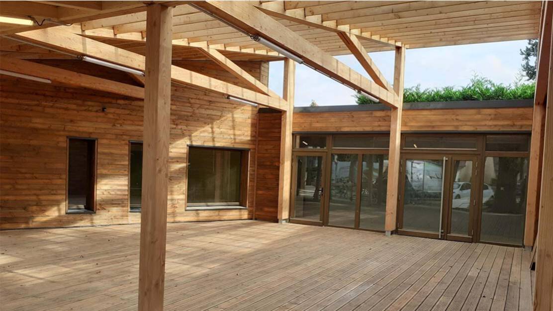 centre de loisirs ossature bois - luisant - menuiseries bois.jpg centre de loisirs ossature bois - luisant - menuiseries bois.jpg